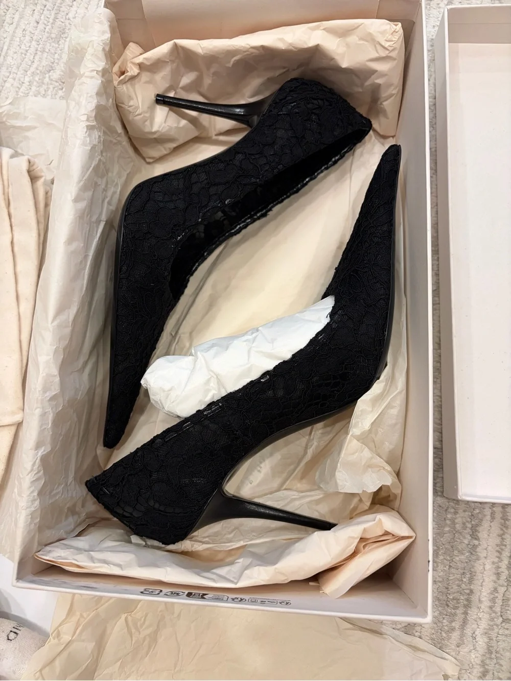 Yves Saint Laurent Black Lace Pointed Stiletto Pumps